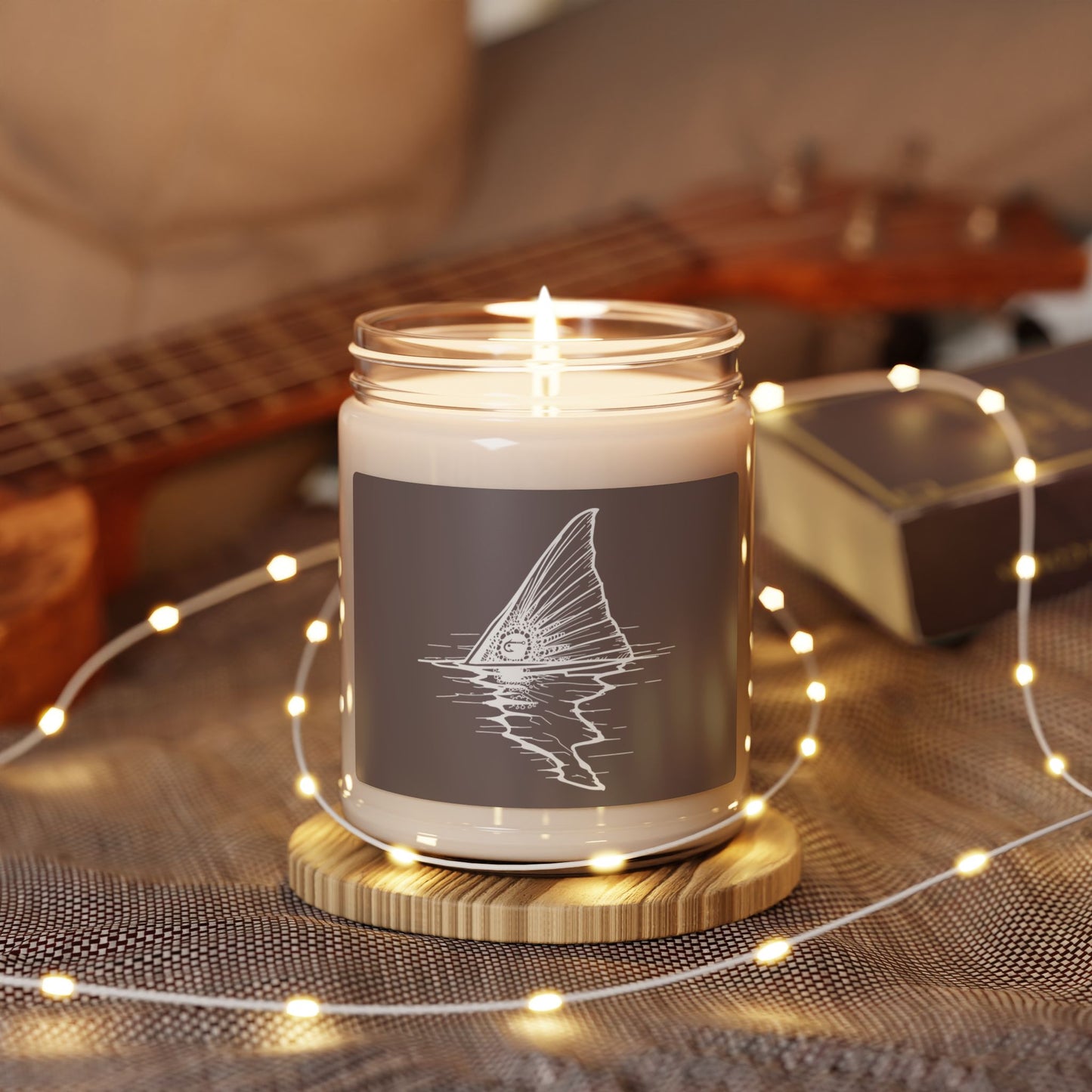 Hoox Shark Fin Illustration Candle | 9oz Soy Candle