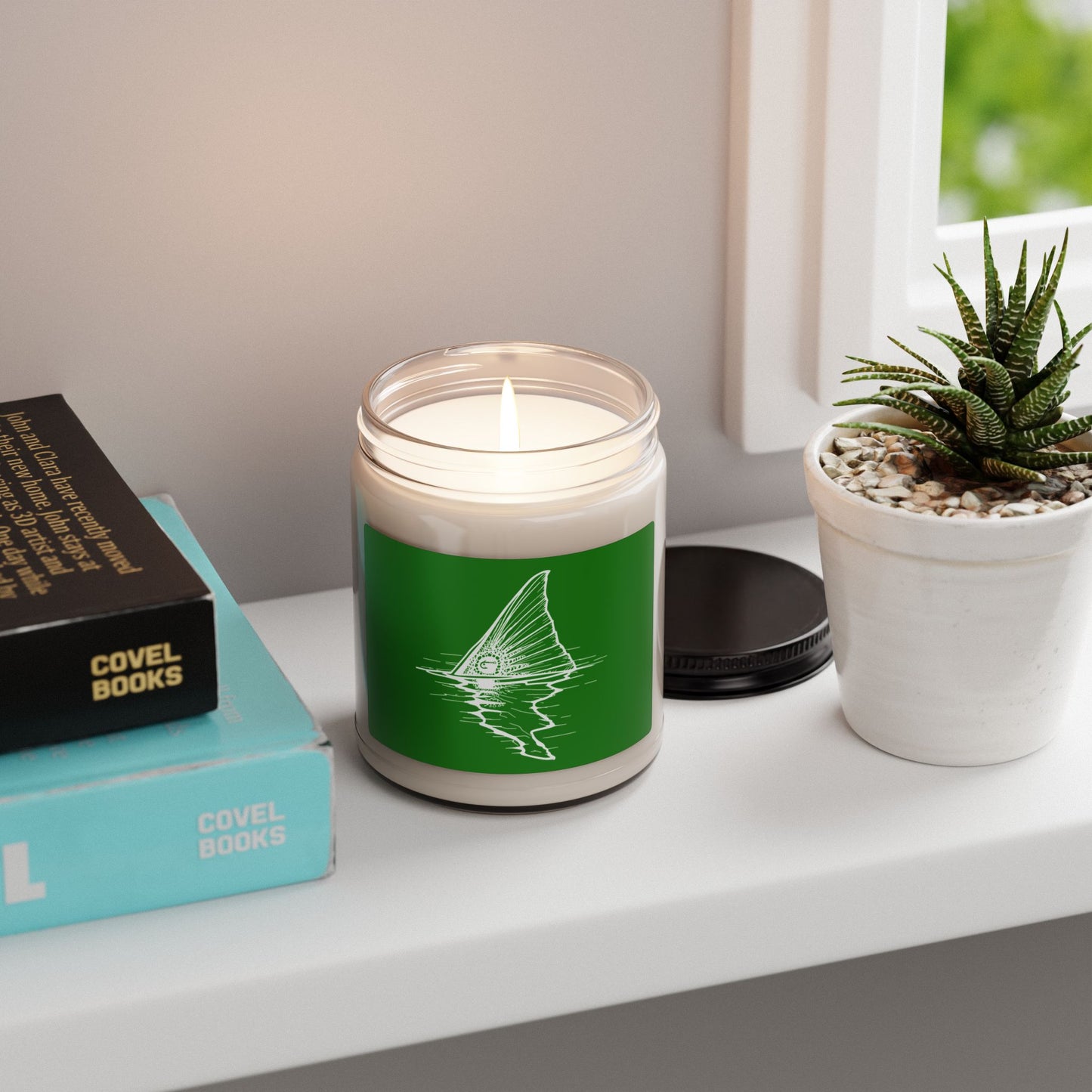 Hoox Shark Fin Illustration Candle | 9oz Soy Candle