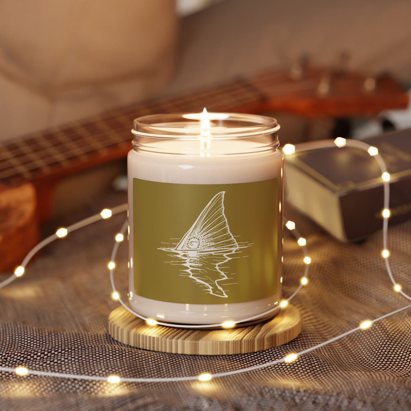 Hoox Shark Fin Illustration Candle | 9oz Soy Candle
