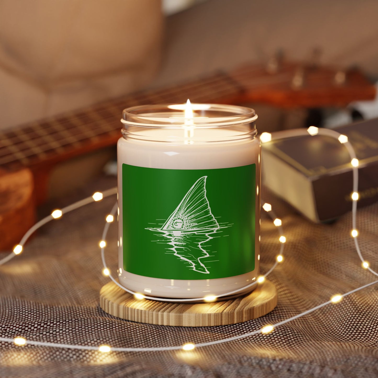 Hoox Shark Fin Illustration Candle | 9oz Soy Candle